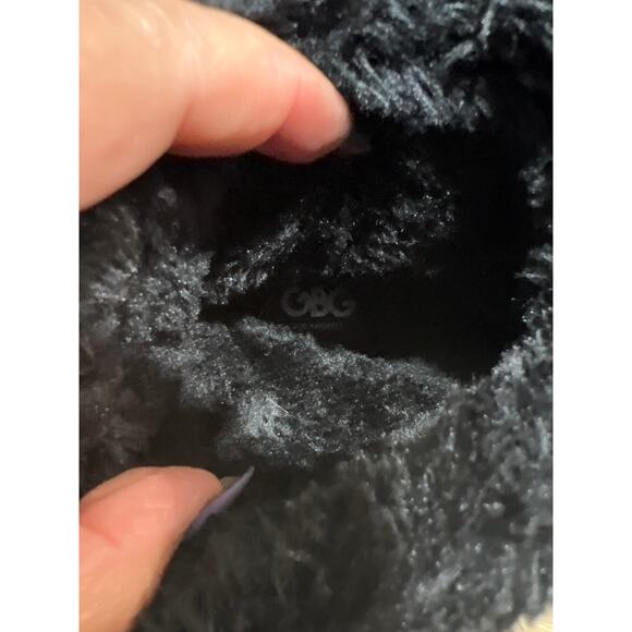 GBG Los Angeles Womens GGALEYA Faux Suede Winter Ankle Boots Size 7.5M Black - Picture 6 of 7